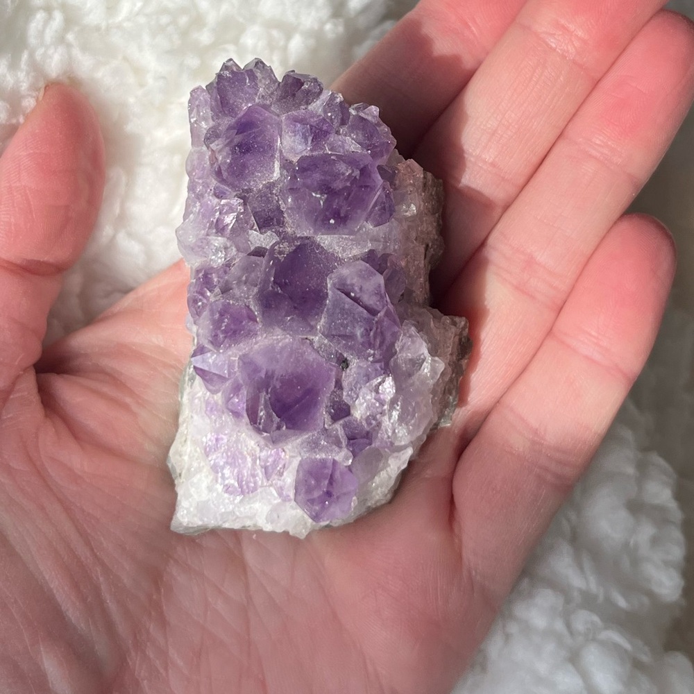 AMETHYST - Picture 4 of 8